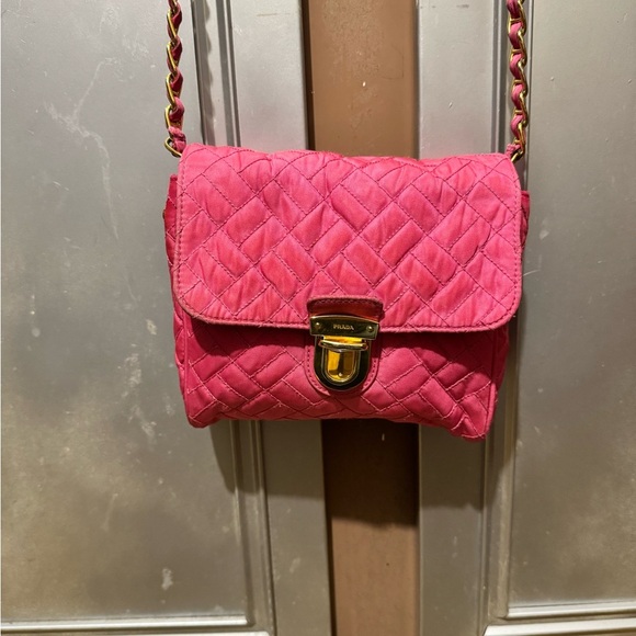 Prada Pink Quilted Women's Bag - Picture 1 of 11